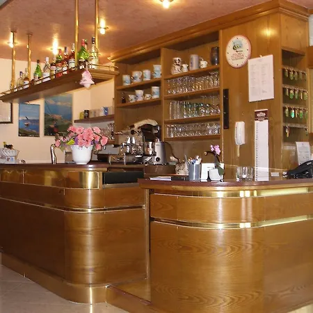 酒店 Florida 马尔切西内